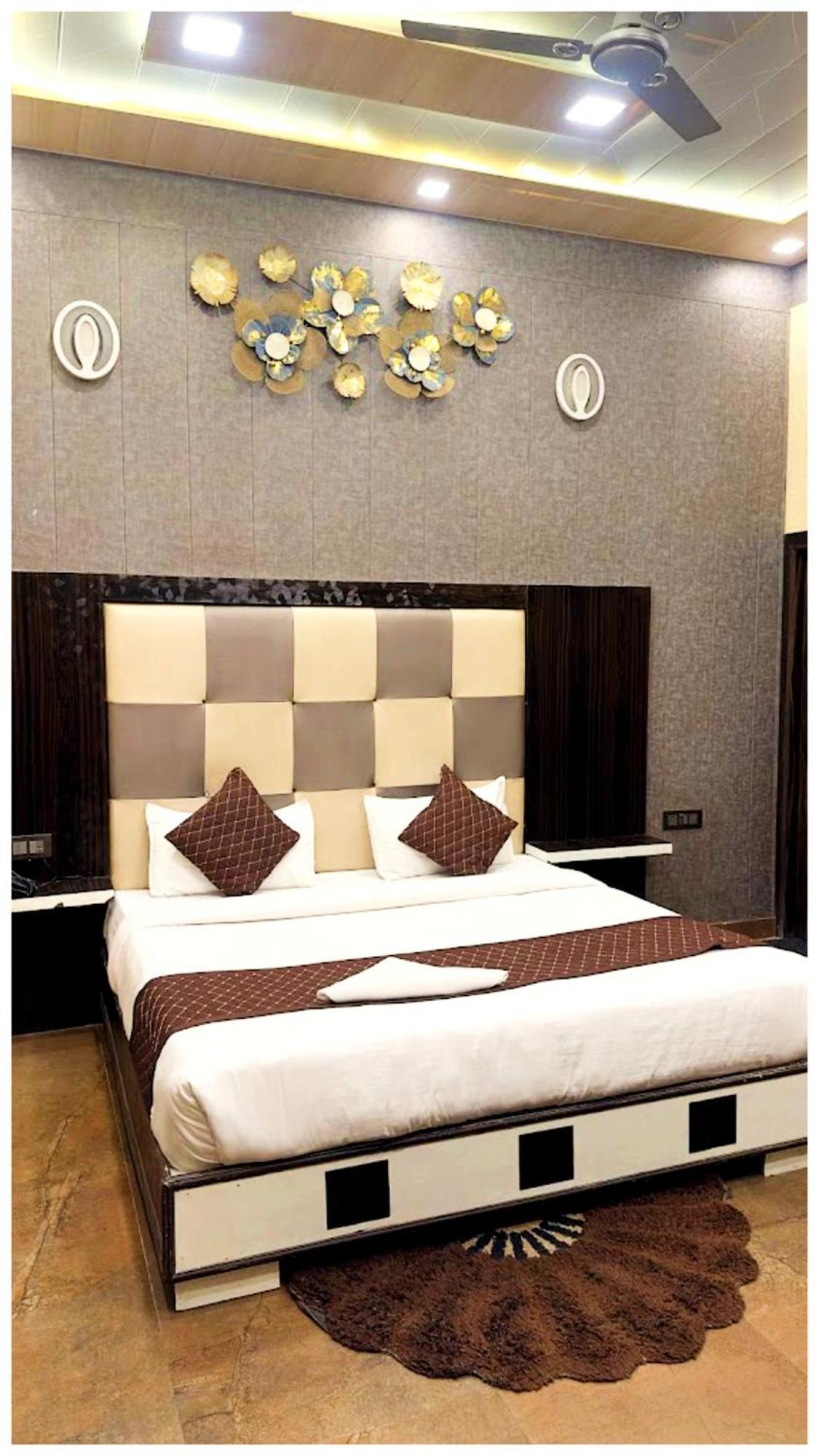 Grg Pardesi Hotel Харідвар Екстер'єр фото