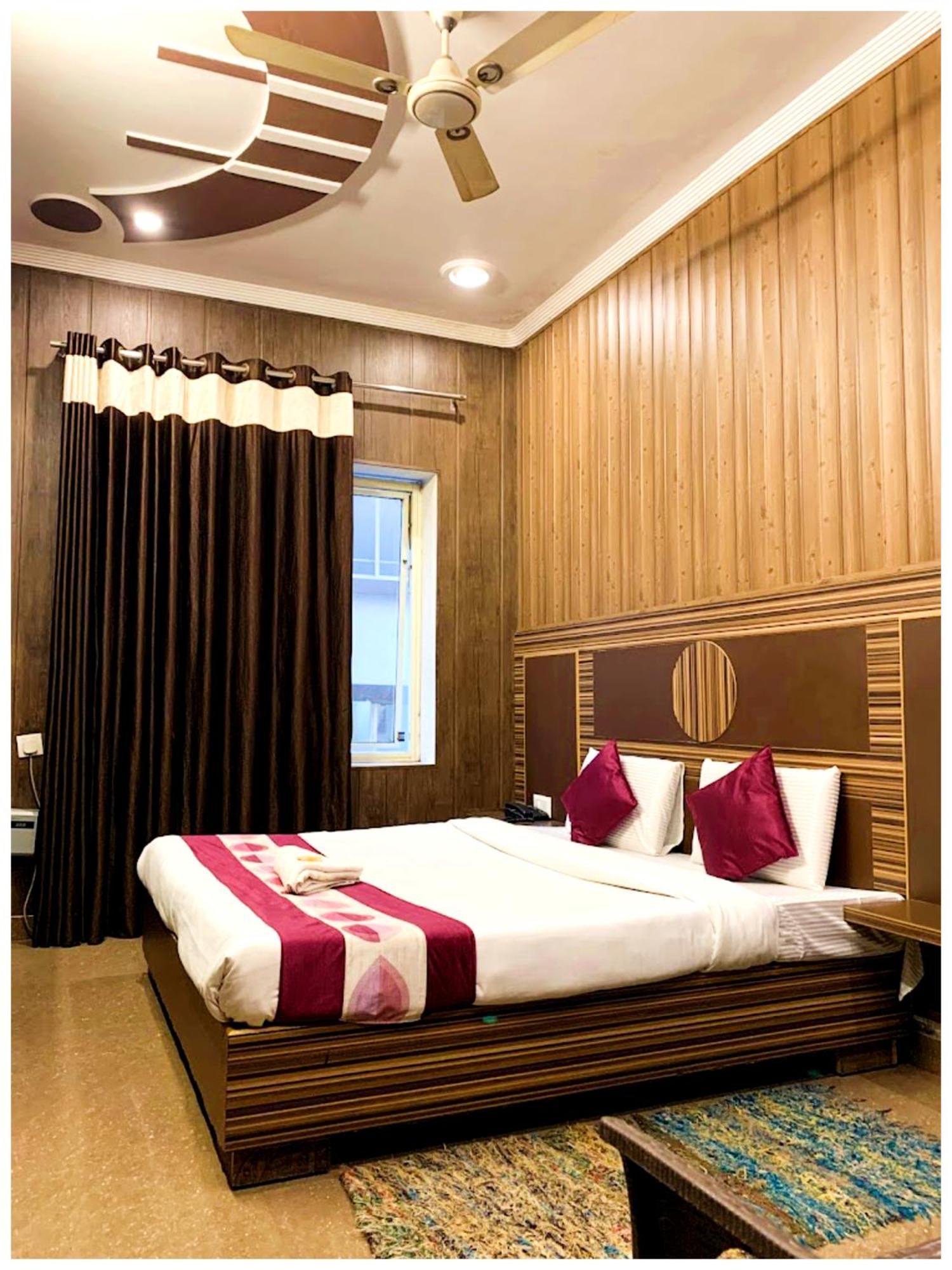 Grg Pardesi Hotel Харідвар Екстер'єр фото