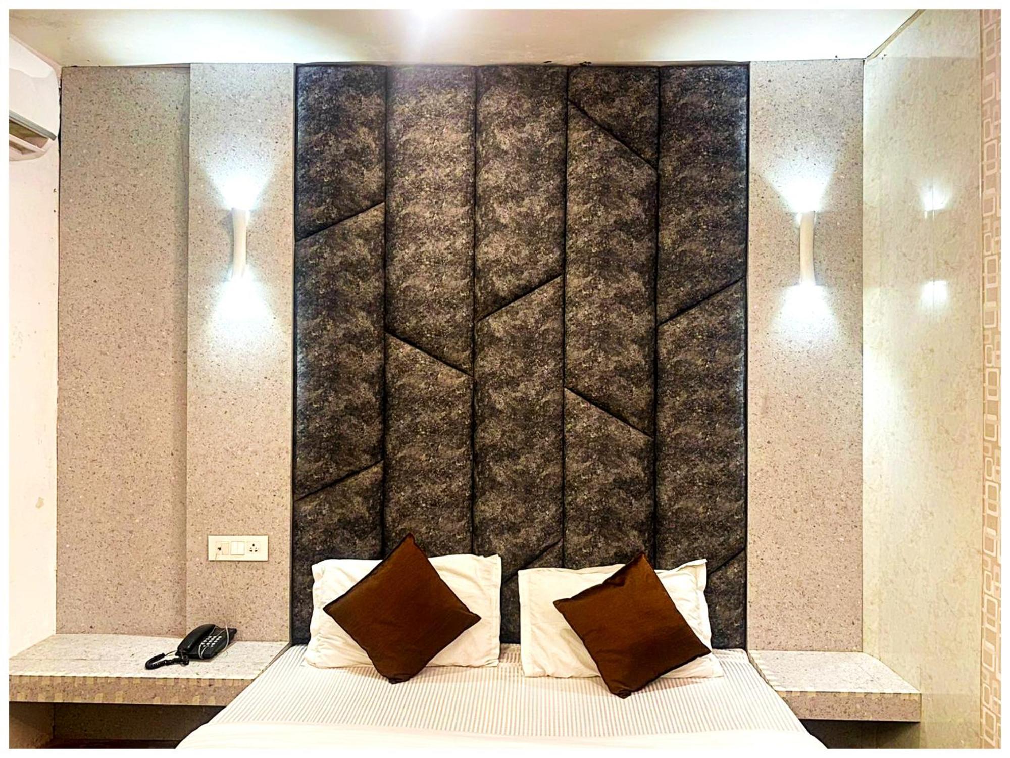 Grg Pardesi Hotel Харідвар Екстер'єр фото