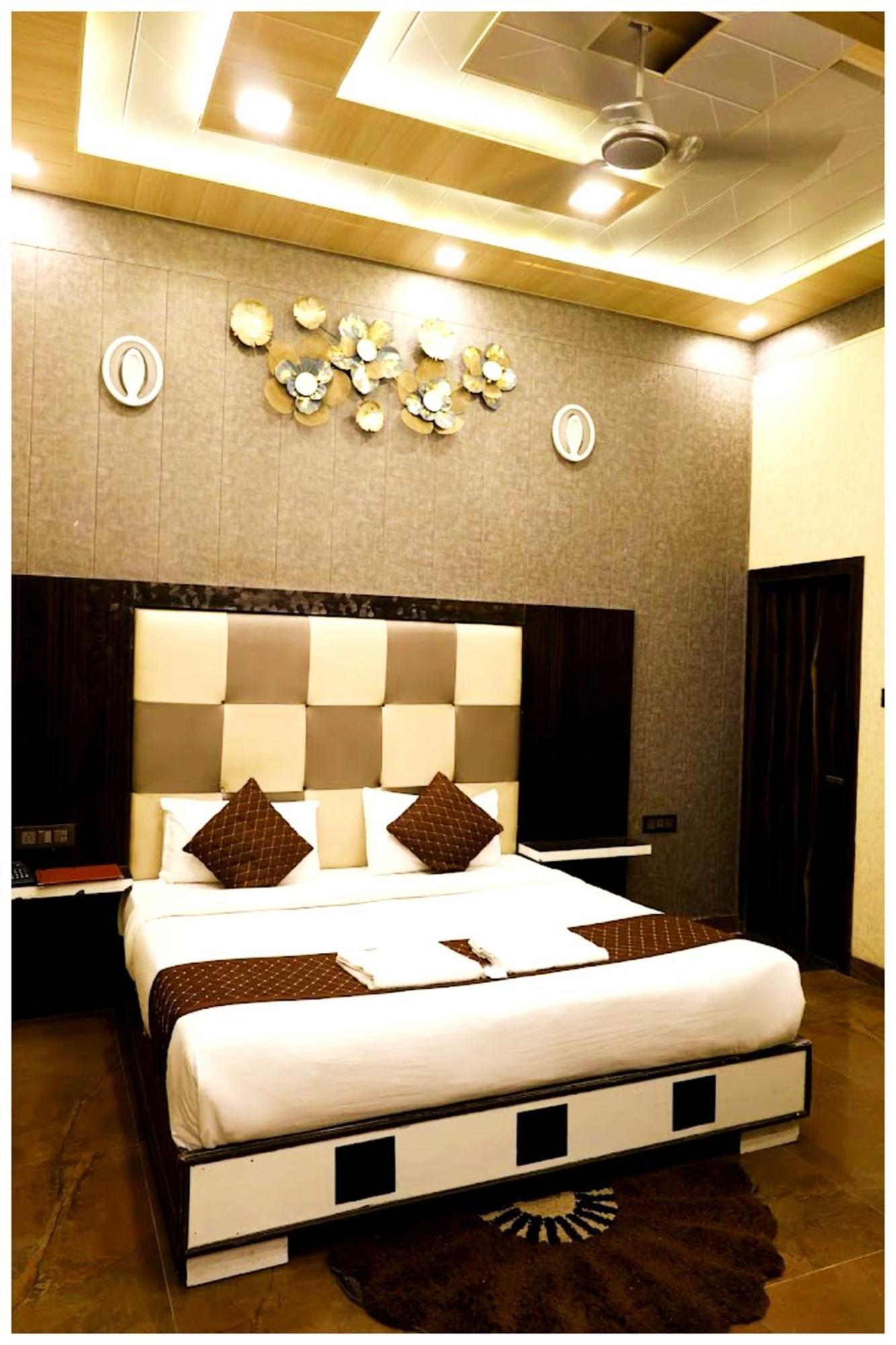 Grg Pardesi Hotel Харідвар Екстер'єр фото