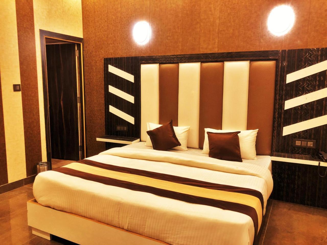 Grg Pardesi Hotel Харідвар Екстер'єр фото